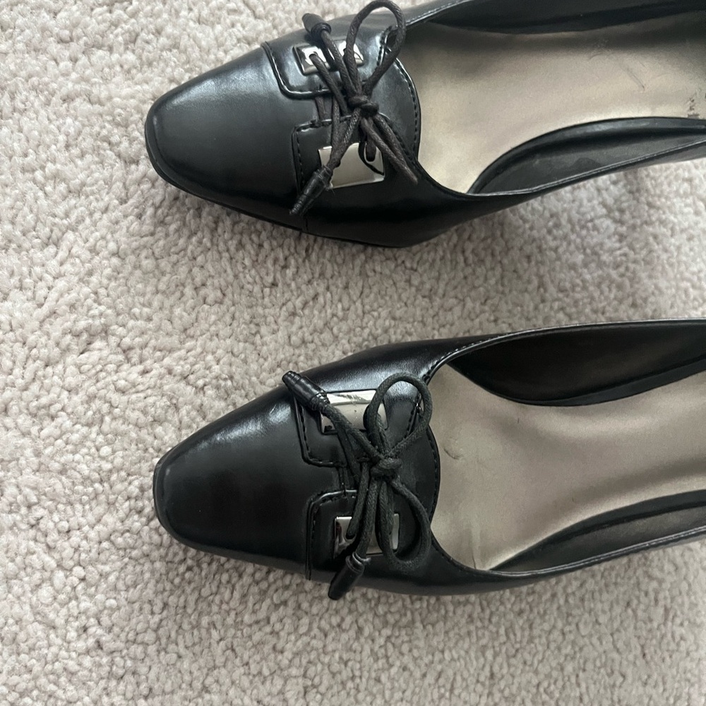 Elegant Black Women's Shoes